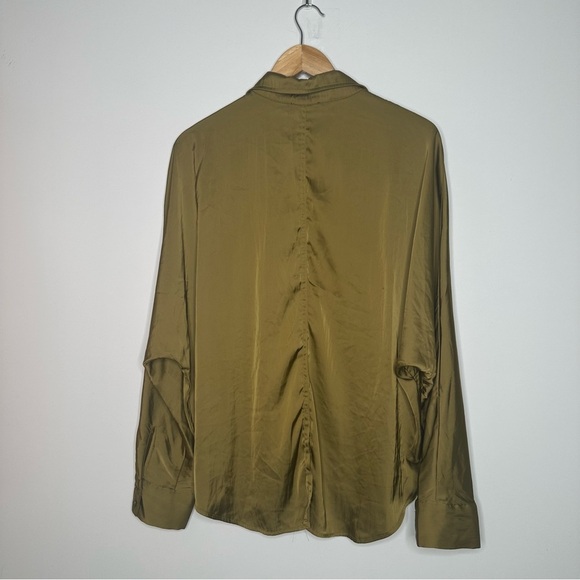 Currant Air Green Dolman Sleeve Blouse Large - Picture 6 of 8